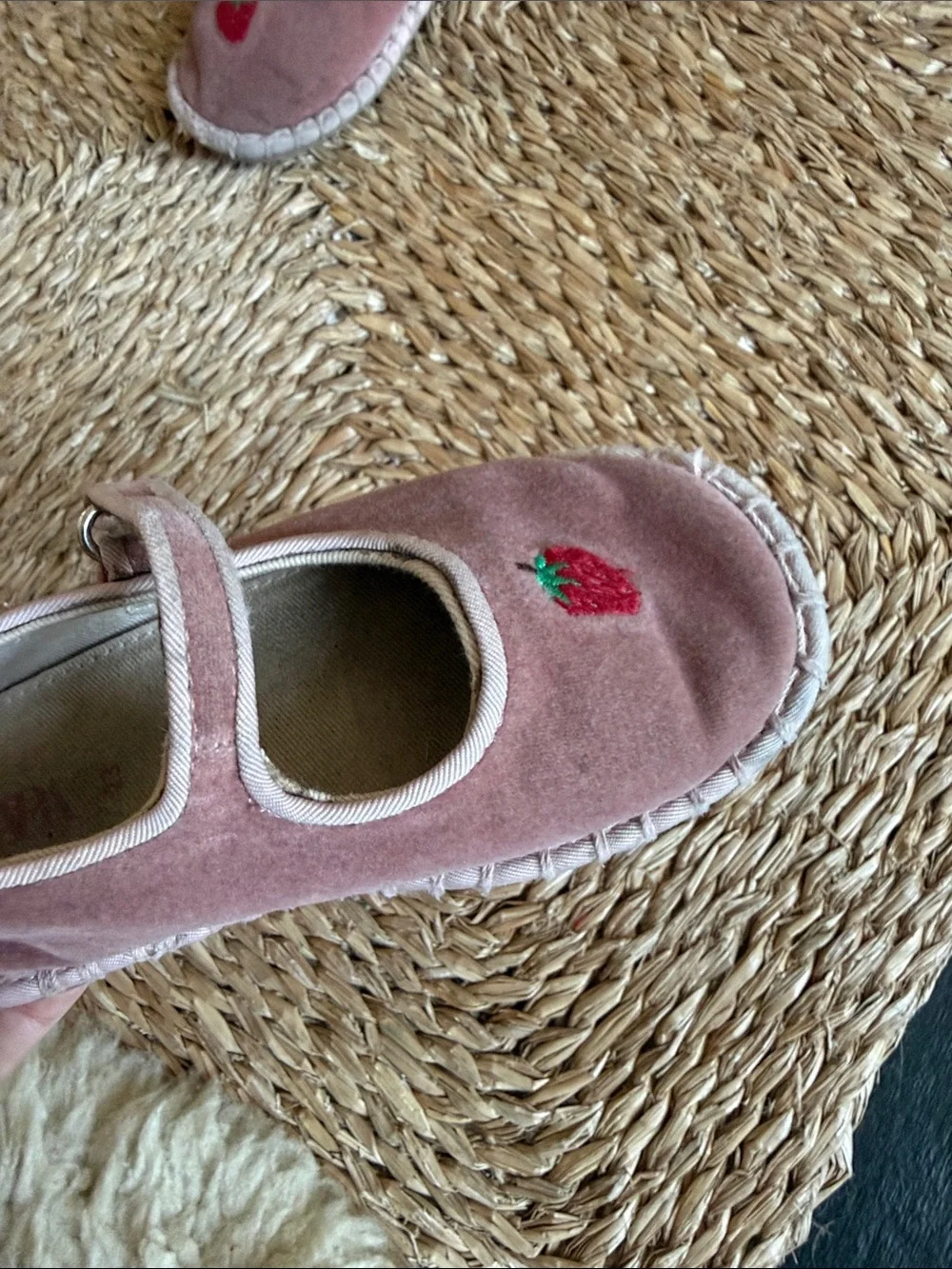 Toddler Girl Zara Pink Velvet Mary Jane’s